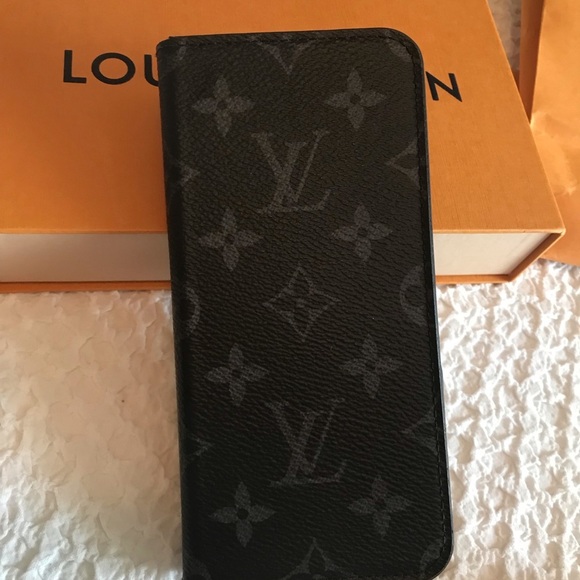 Louis Vuitton authentic monogram graphite 7Plus iPhone folio case - Picture 15 of 15
